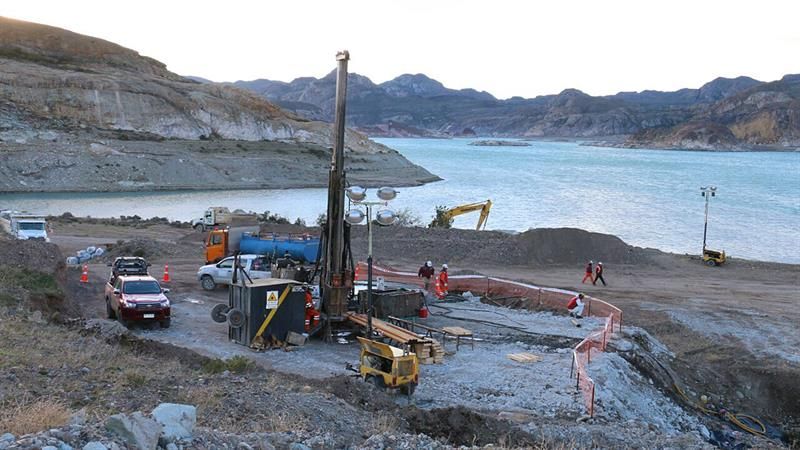 Hace una semana los dos mineros están atrapados. Foto: EFE