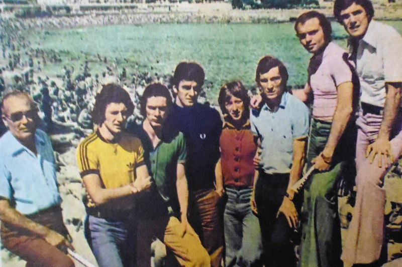 El eterno femenino de una imaginativa pintora