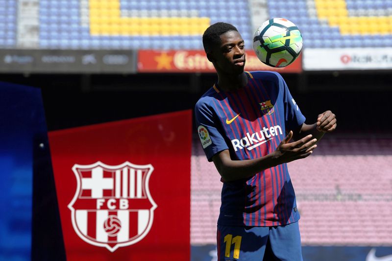 El eterno femenino de una imaginativa pintora