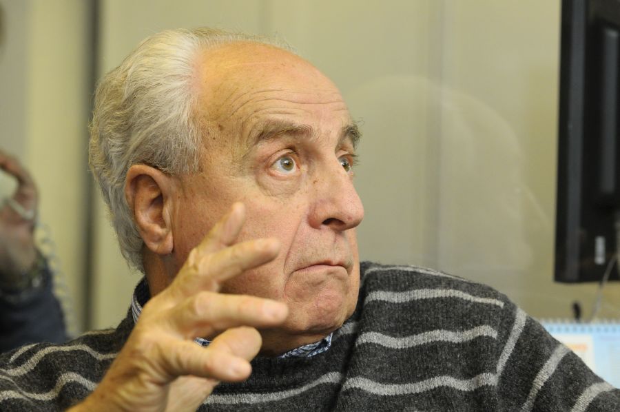 El eterno femenino de una imaginativa pintora