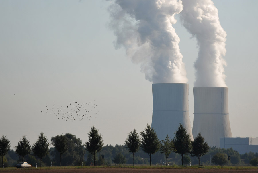 El eterno femenino de una imaginativa pintora