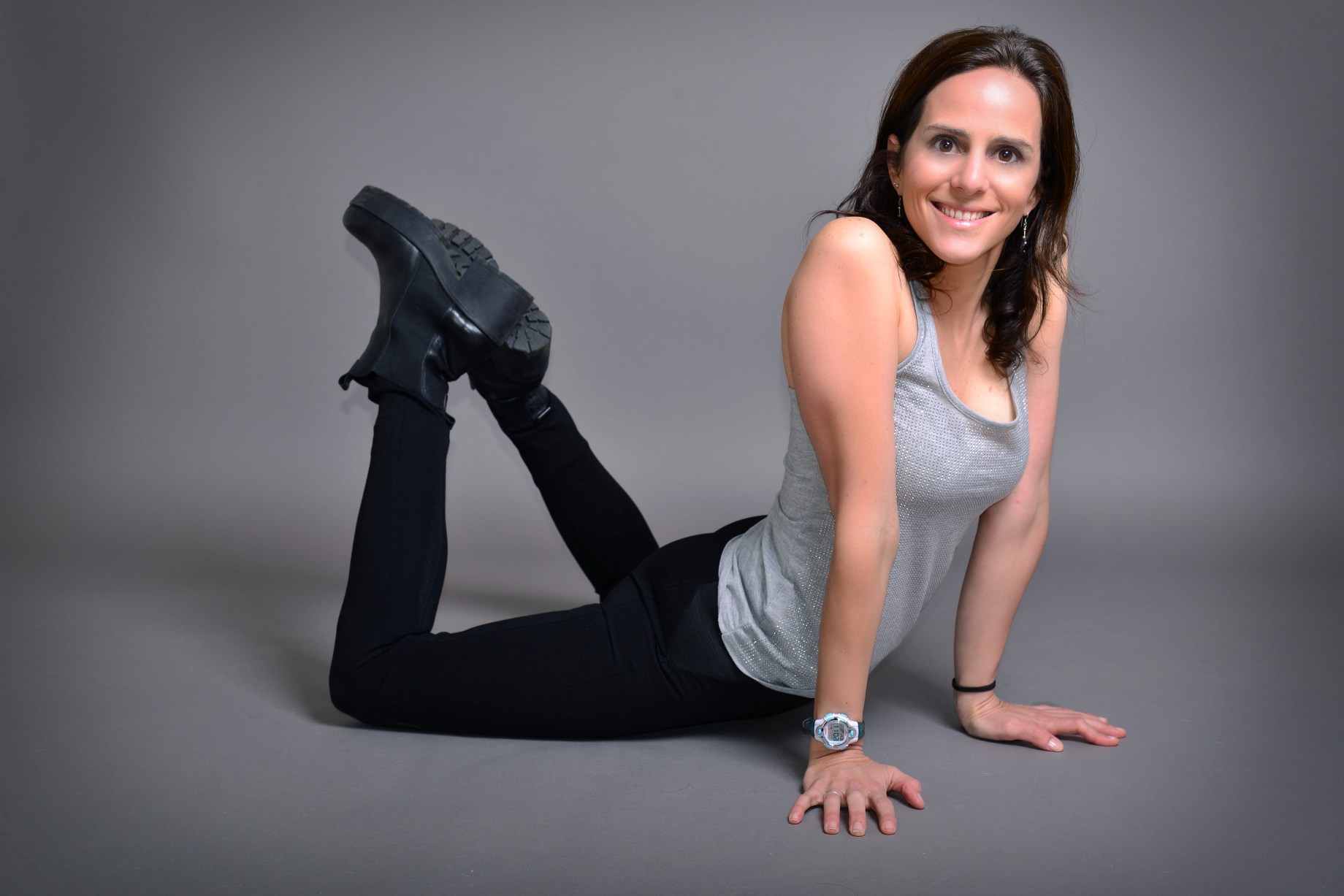 El eterno femenino de una imaginativa pintora