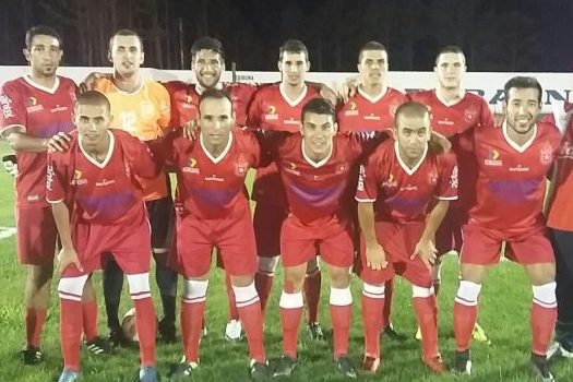 El eterno femenino de una imaginativa pintora