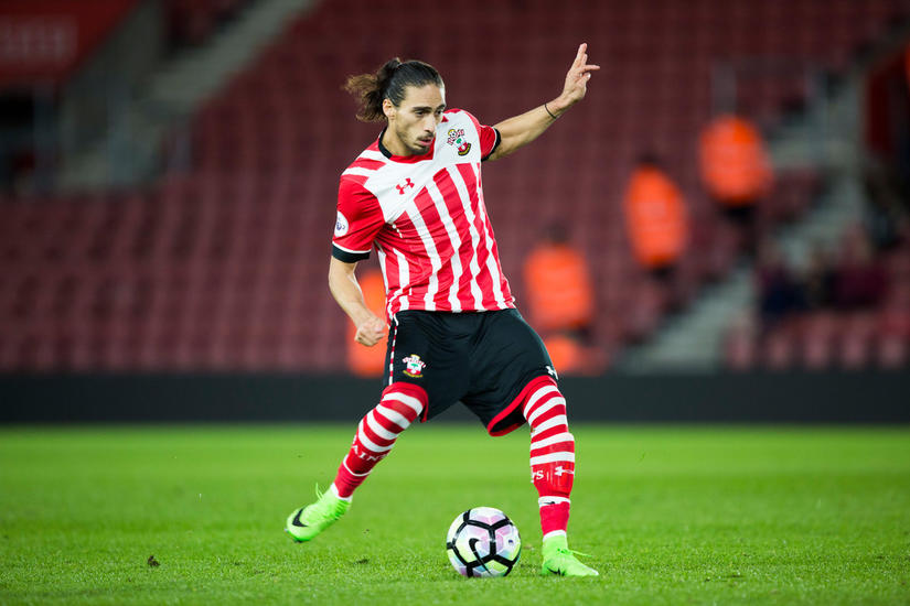 El eterno femenino de una imaginativa pintora