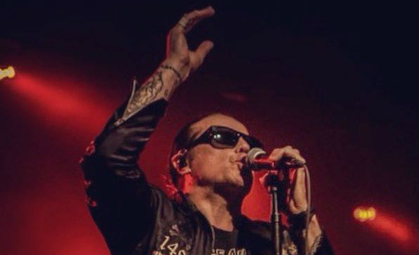 El eterno femenino de una imaginativa pintora