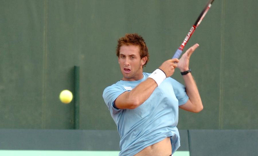 El eterno femenino de una imaginativa pintora