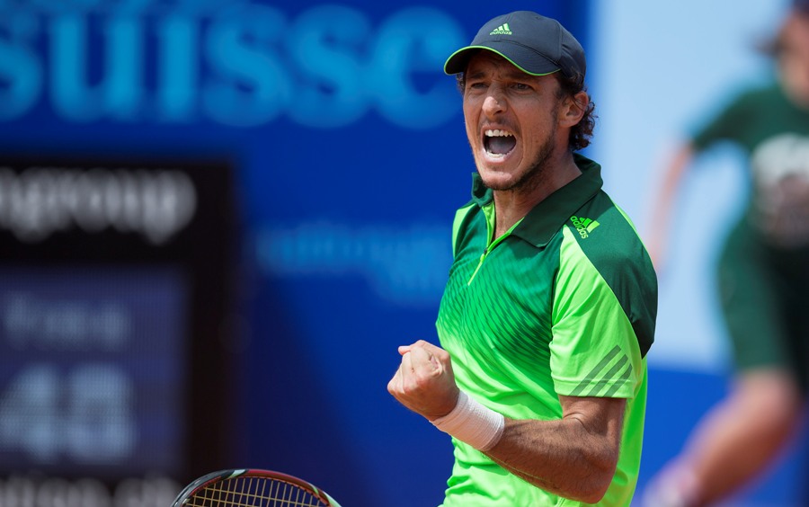 El eterno femenino de una imaginativa pintora