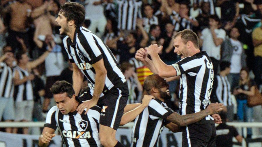 Jugadores de Botafogo festejan el triunfo. Foto: AFP