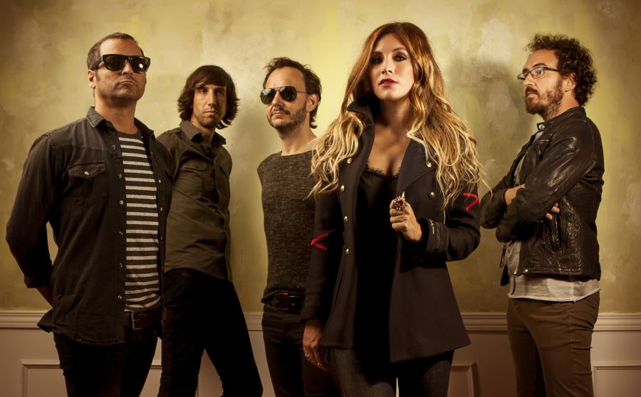 El eterno femenino de una imaginativa pintora