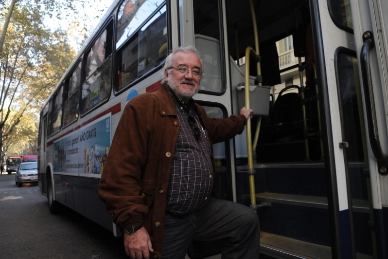 El eterno femenino de una imaginativa pintora