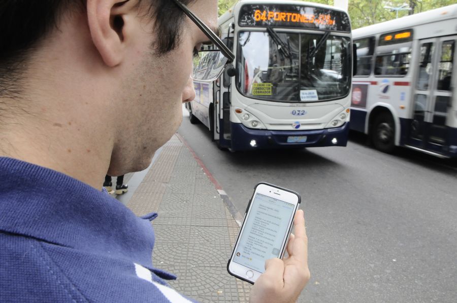 El eterno femenino de una imaginativa pintora