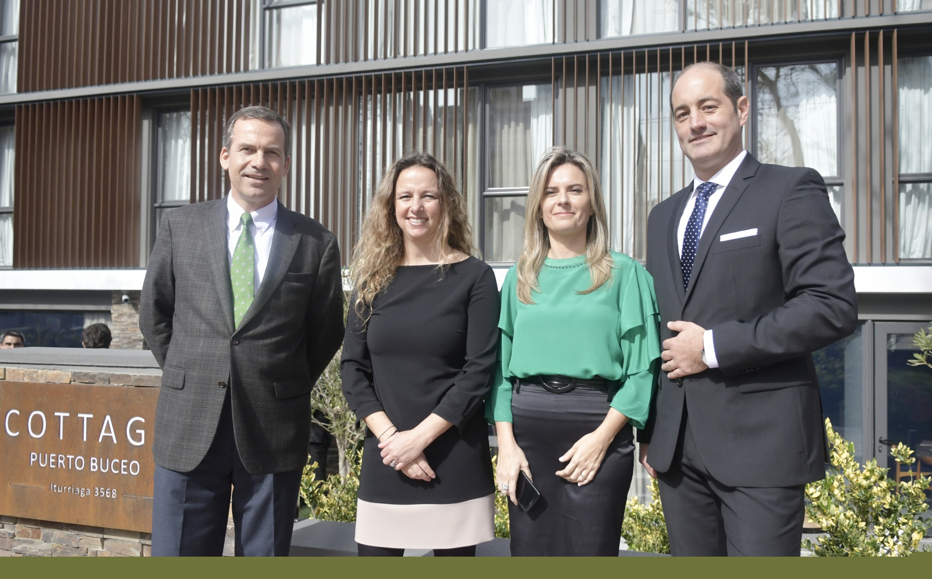 Christoph Schiess, Fernanda Toro, Natalia Falcao, Gilberto Echeverry.