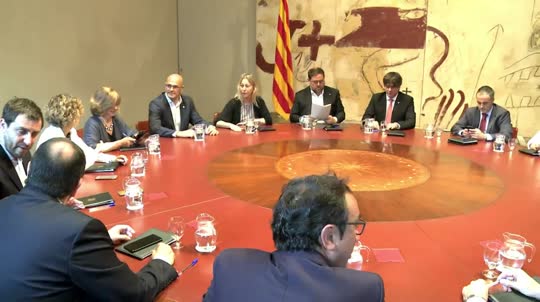 Presidente de Cataluña anuncia referéndum de independencia