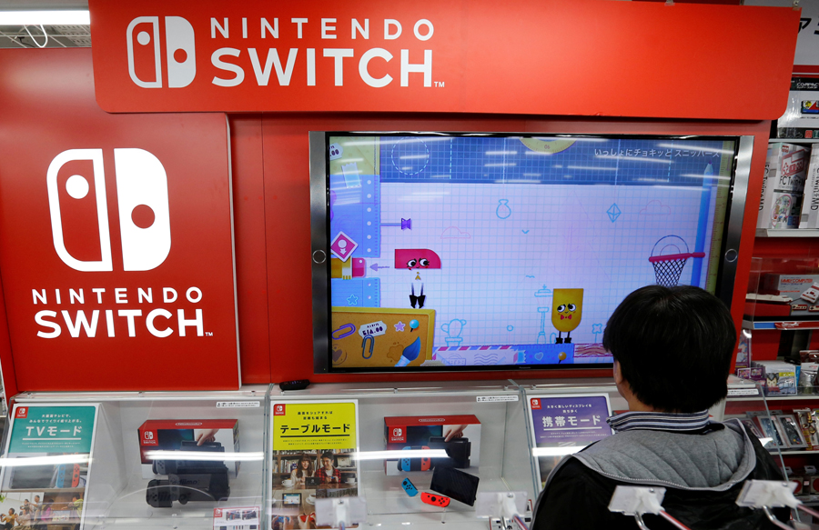 El eterno femenino de una imaginativa pintora