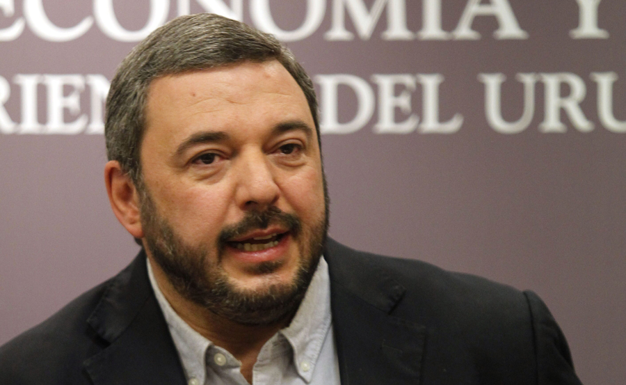 El eterno femenino de una imaginativa pintora