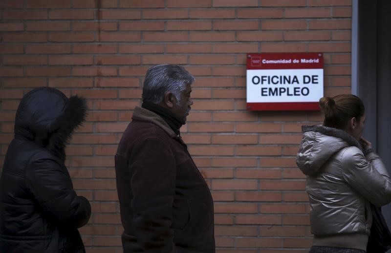 El eterno femenino de una imaginativa pintora