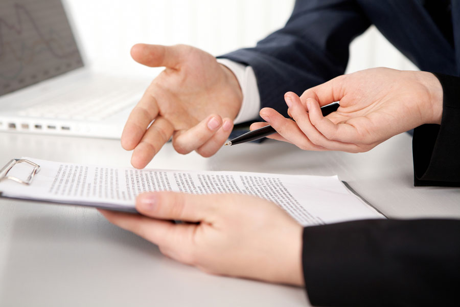 Argumento: el proyecto mina la relación entre clientes y abogados. Foto: Shutterstock