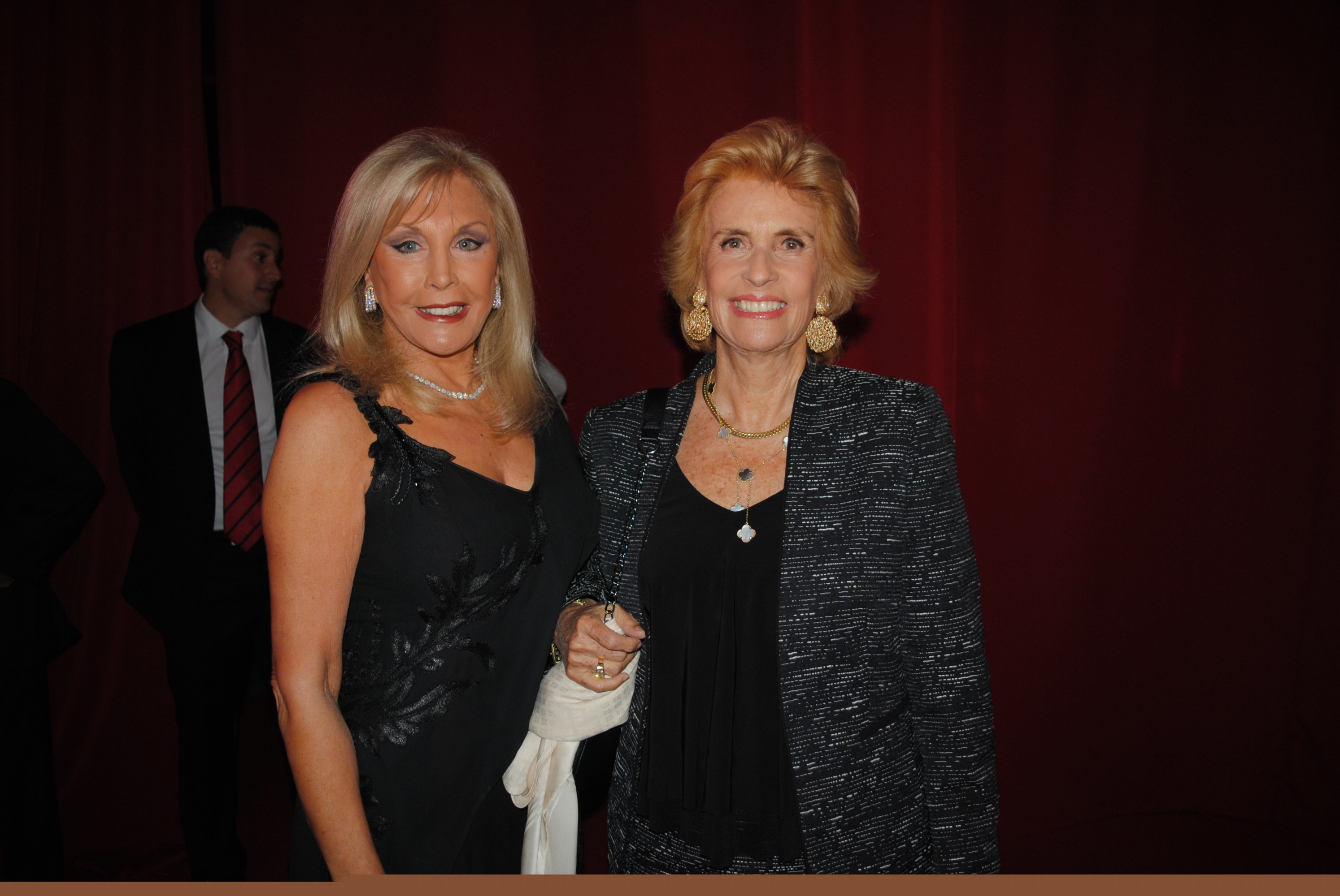 Zelmira del Castillo de Romay, Julia Rodríguez Larreta.