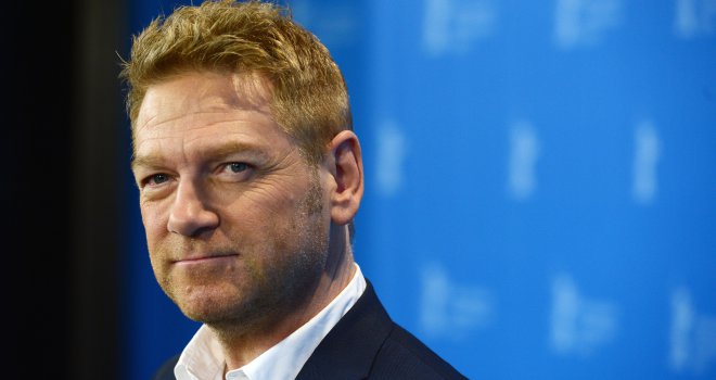 El eterno femenino de una imaginativa pintora