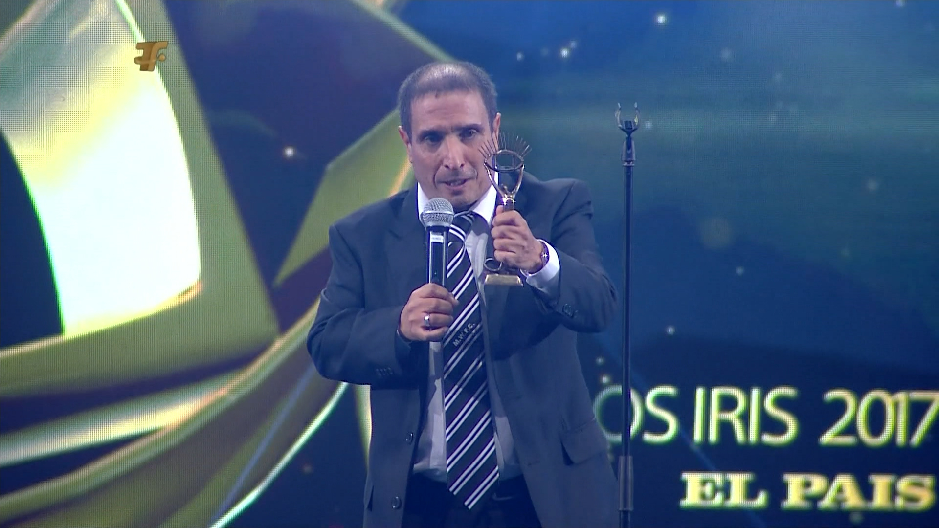 El eterno femenino de una imaginativa pintora