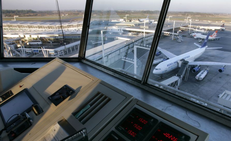 El eterno femenino de una imaginativa pintora