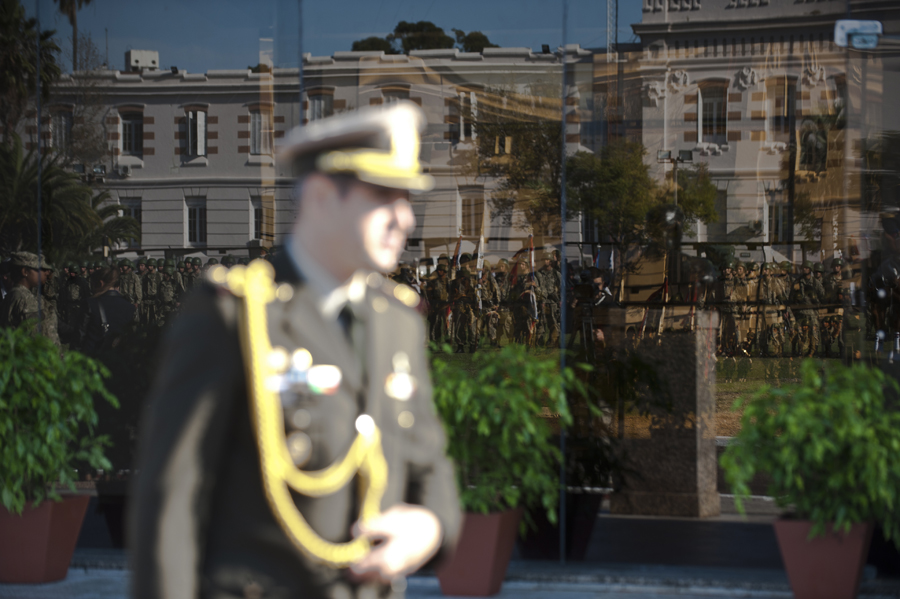 El eterno femenino de una imaginativa pintora