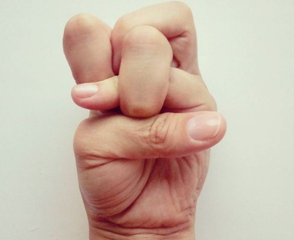 El eterno femenino de una imaginativa pintora