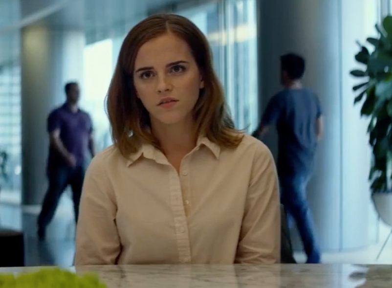 El eterno femenino de una imaginativa pintora