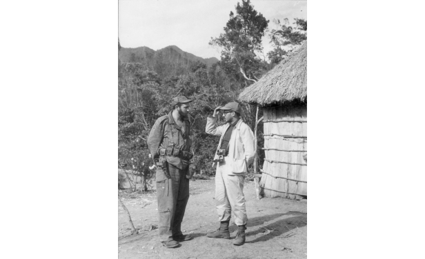 El eterno femenino de una imaginativa pintora