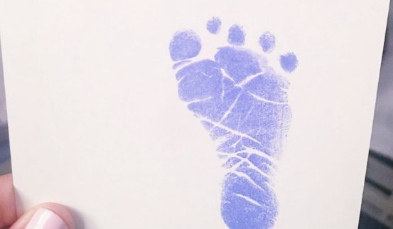 El eterno femenino de una imaginativa pintora