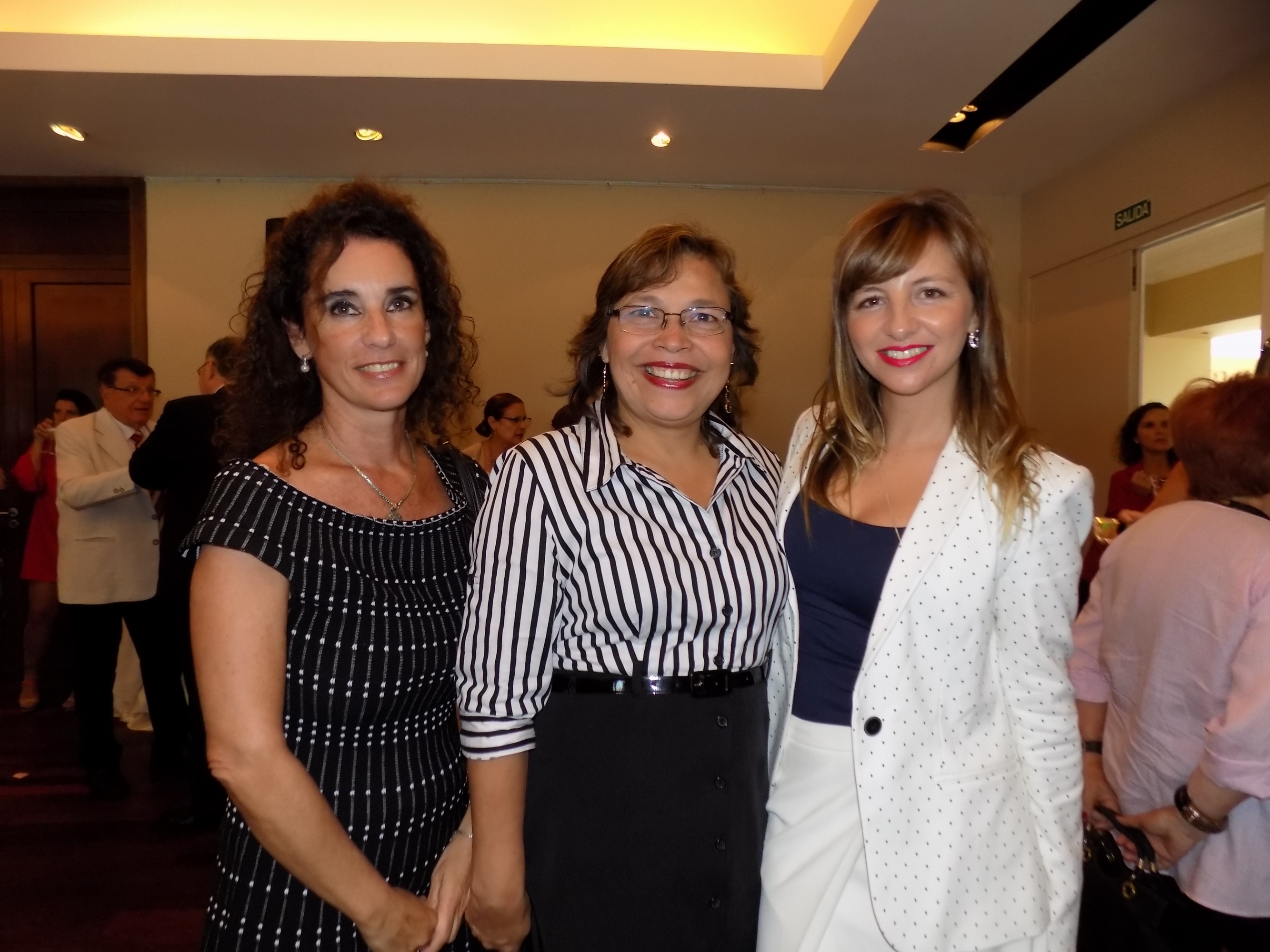 Isa Nowinski, Mónica Prentice, Leticia Fontana.