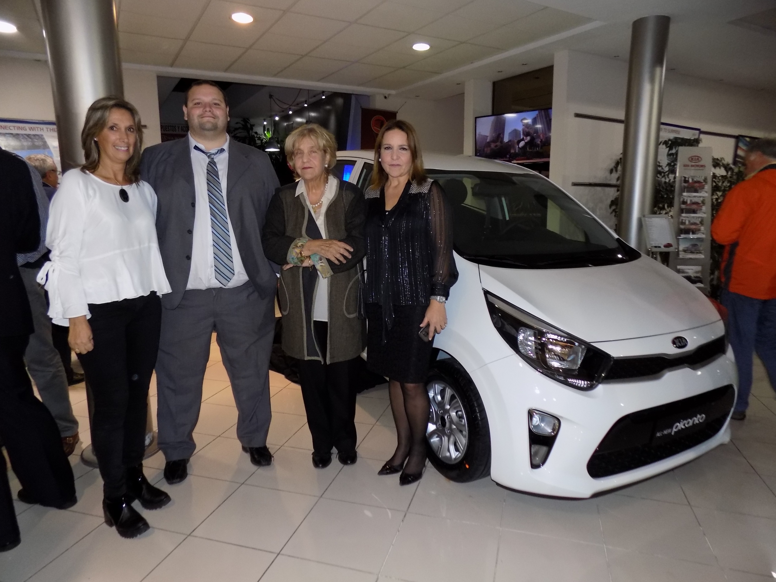 Rosario Senatore, Nicolas Reyes, Stella Conrado, Stella Arrieta.