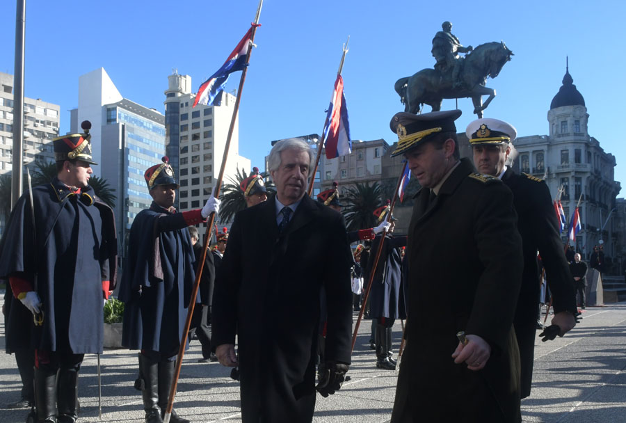 El eterno femenino de una imaginativa pintora