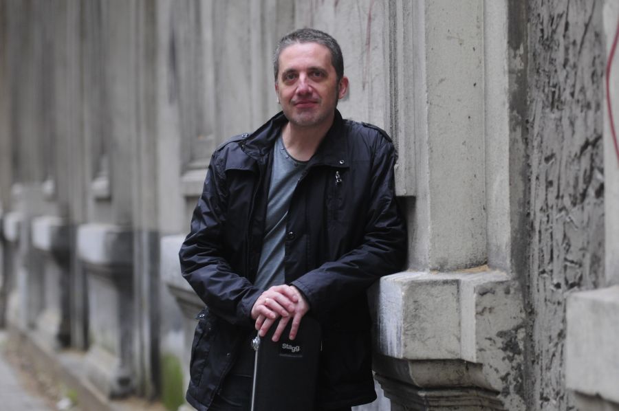 El eterno femenino de una imaginativa pintora