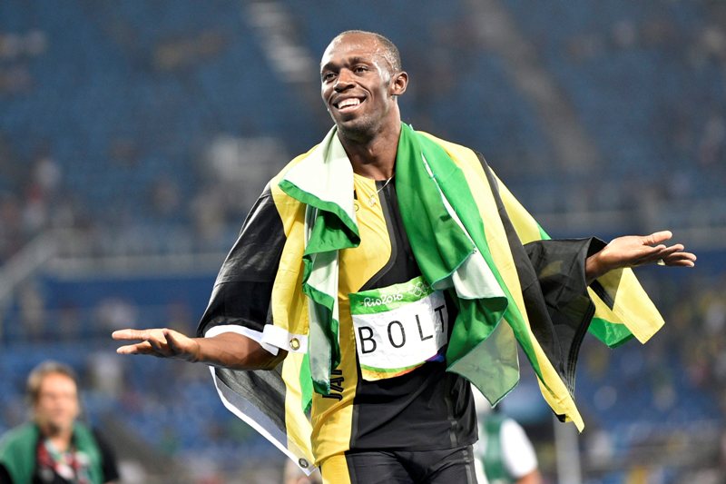 El eterno femenino de una imaginativa pintora