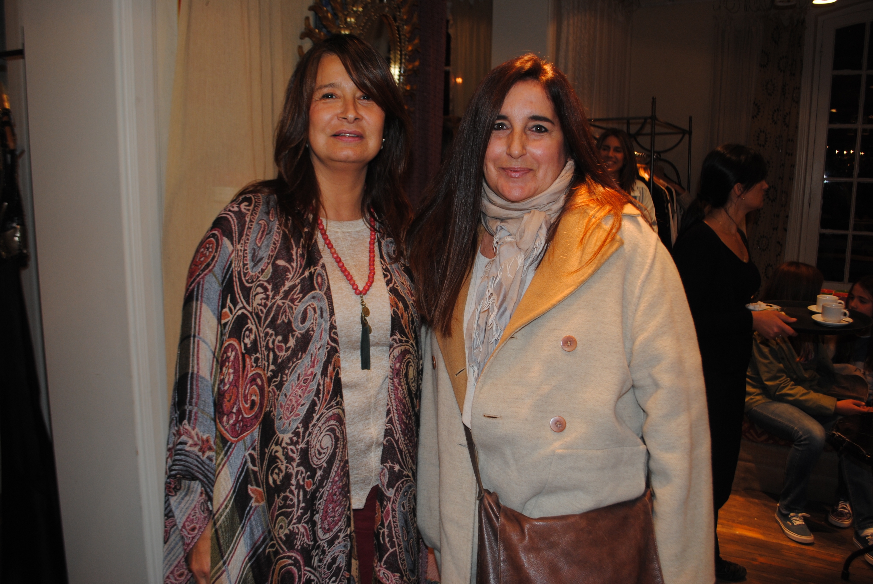 Maria Inés Machiñena, Valeria Zarouguian.