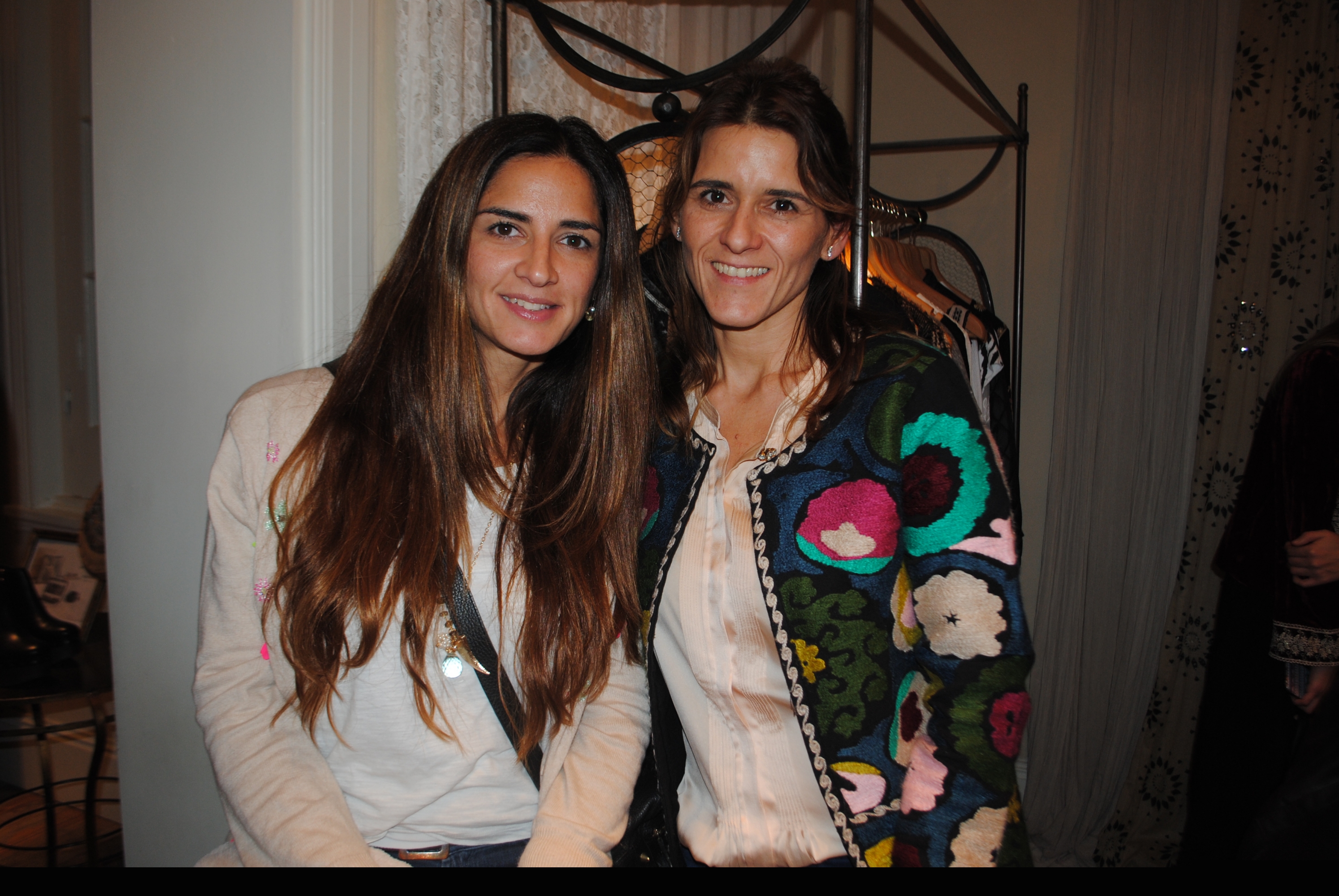 Mariana Fernández, Annelisse Bentacourt.