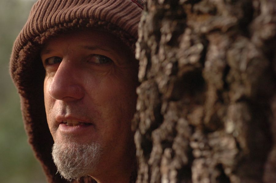 El eterno femenino de una imaginativa pintora