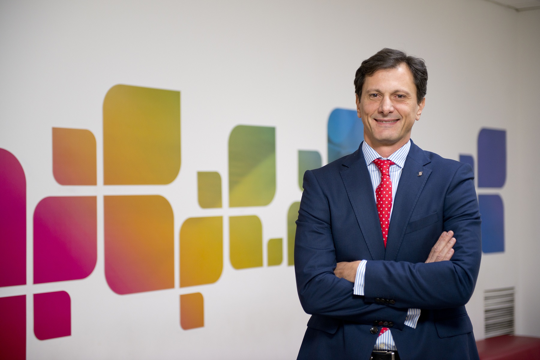 El eterno femenino de una imaginativa pintora