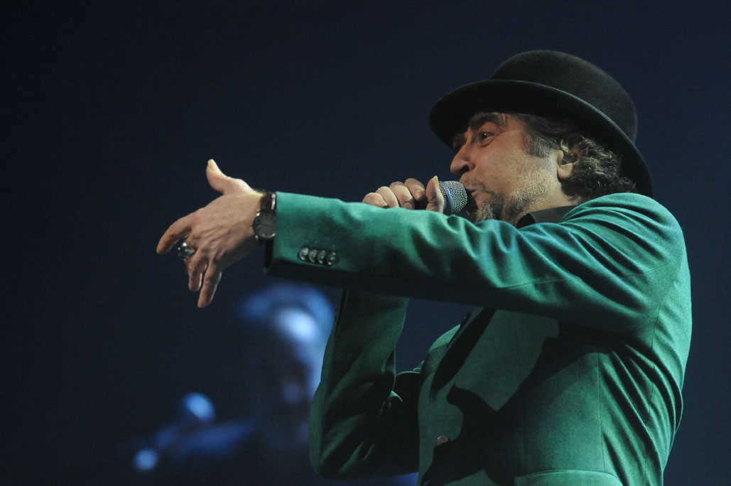 Joaquín Sabina en el Auditorio del Sodre. Foto: Agustín Martínez