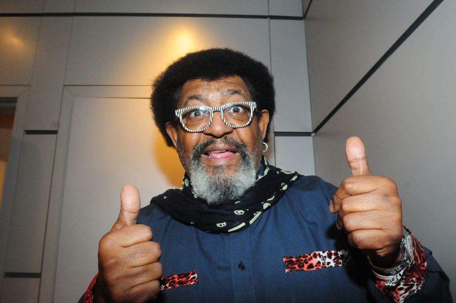 El eterno femenino de una imaginativa pintora