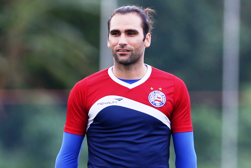 El eterno femenino de una imaginativa pintora