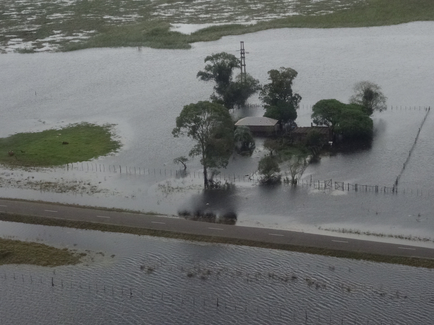 Río Cebollatí desbordado en Lascano. Foto: Ricardo Figueredo
