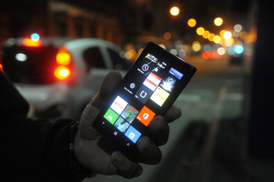 El eterno femenino de una imaginativa pintora