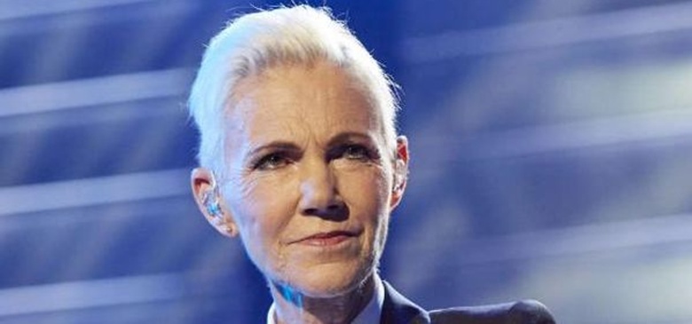 El eterno femenino de una imaginativa pintora