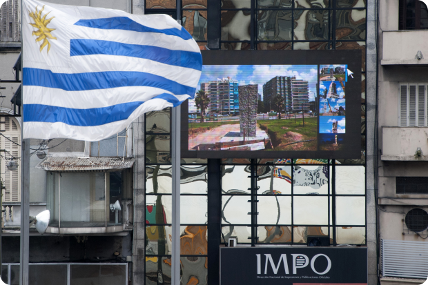 El eterno femenino de una imaginativa pintora