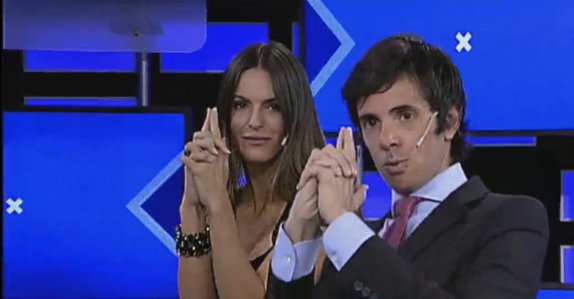 El eterno femenino de una imaginativa pintora