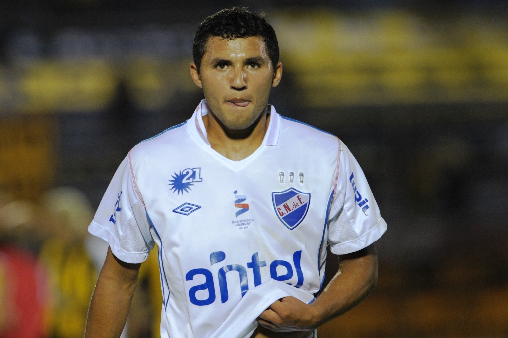 El eterno femenino de una imaginativa pintora