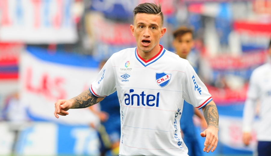 El eterno femenino de una imaginativa pintora