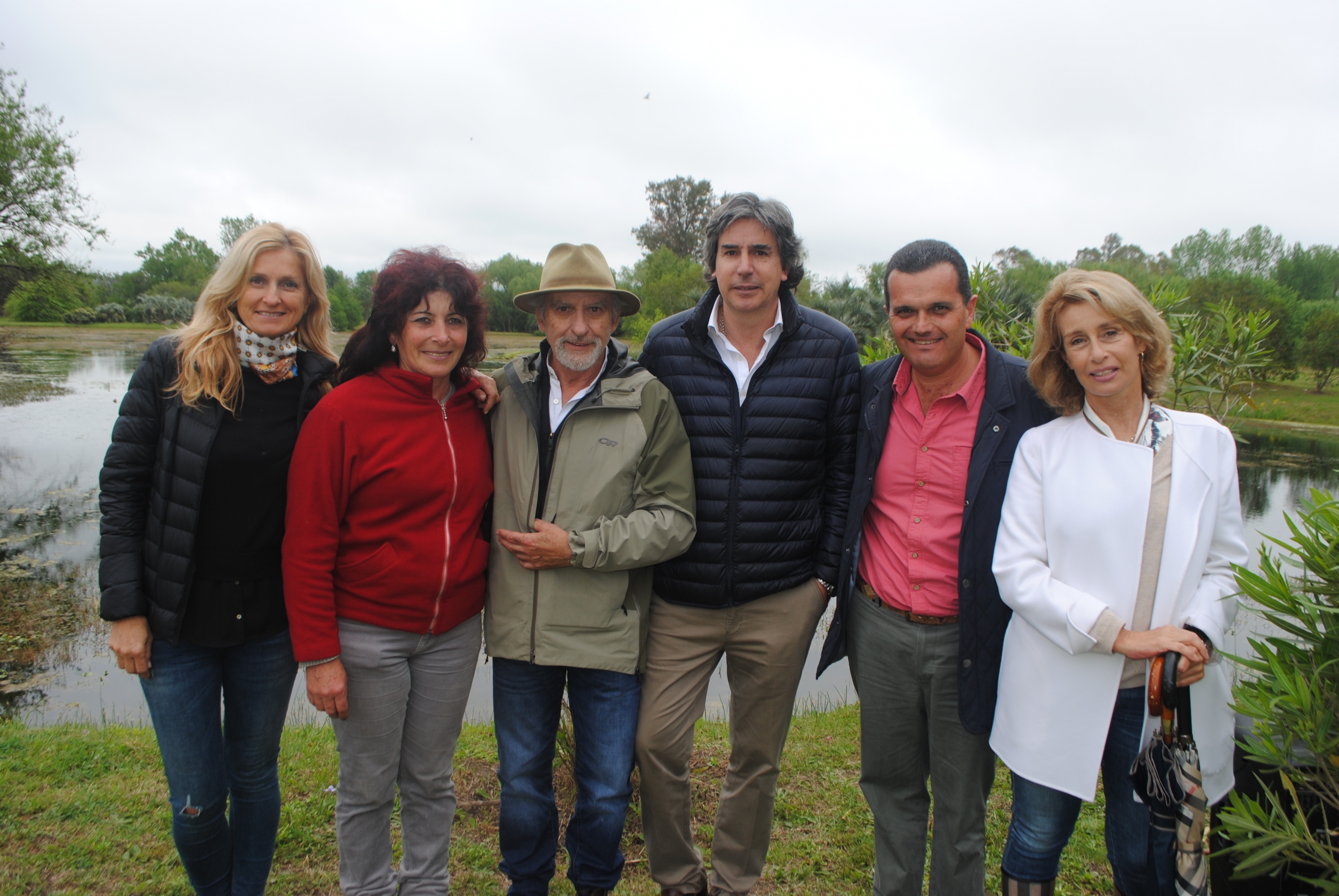 Lucía Jaume, Darlene Cortés,Juan Grimm, Nicolás Dellafond, Fernando Bianco, Gabriela Peirano de Campomar.